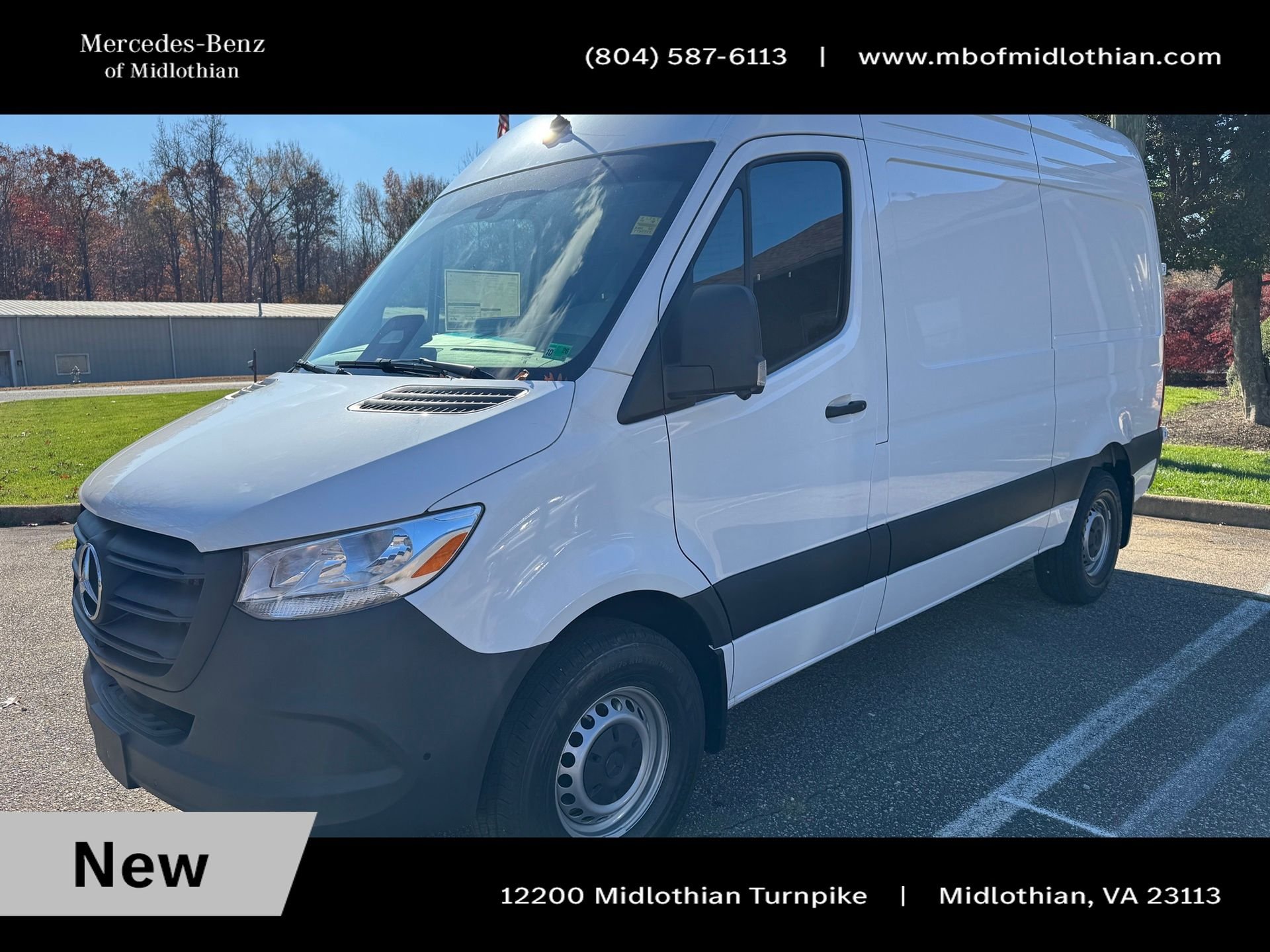 New 2026 White Mercedes-Benz Cargo 144 WB image 4