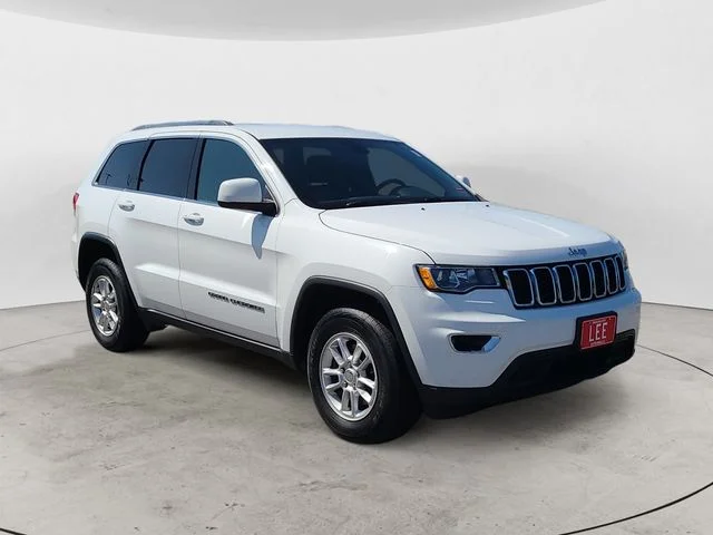 Used 2018 Bright White Jeep Laredo E image 7