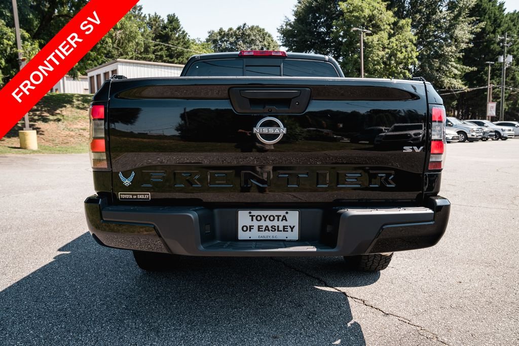 Used 2022 Super Black Nissan SV image 6