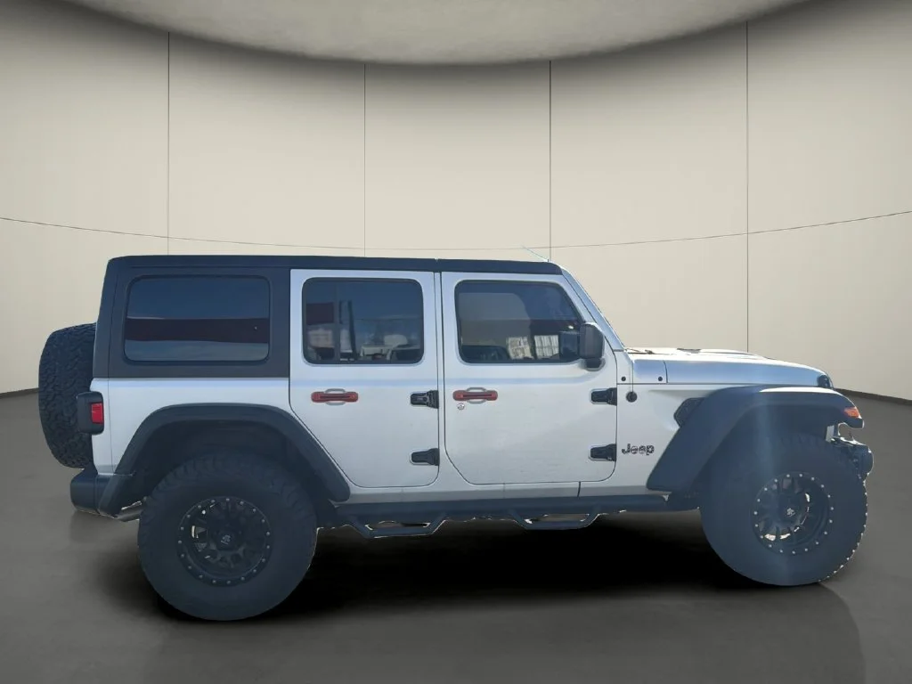 Used 2023 Red Jeep Rubicon image 8