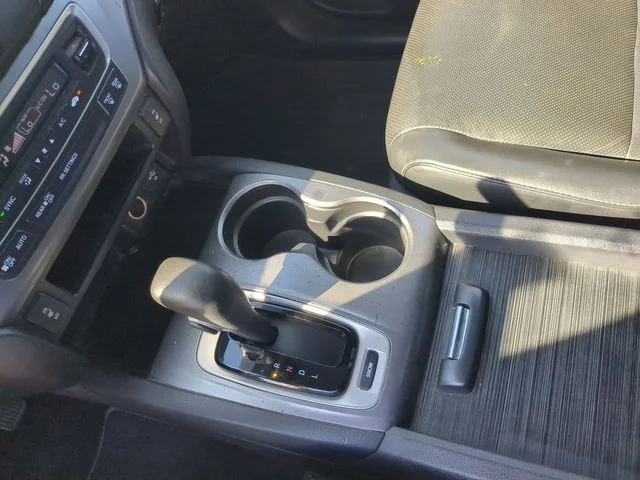 Used 2019 Modern Steel Metallic Honda RTL image 17