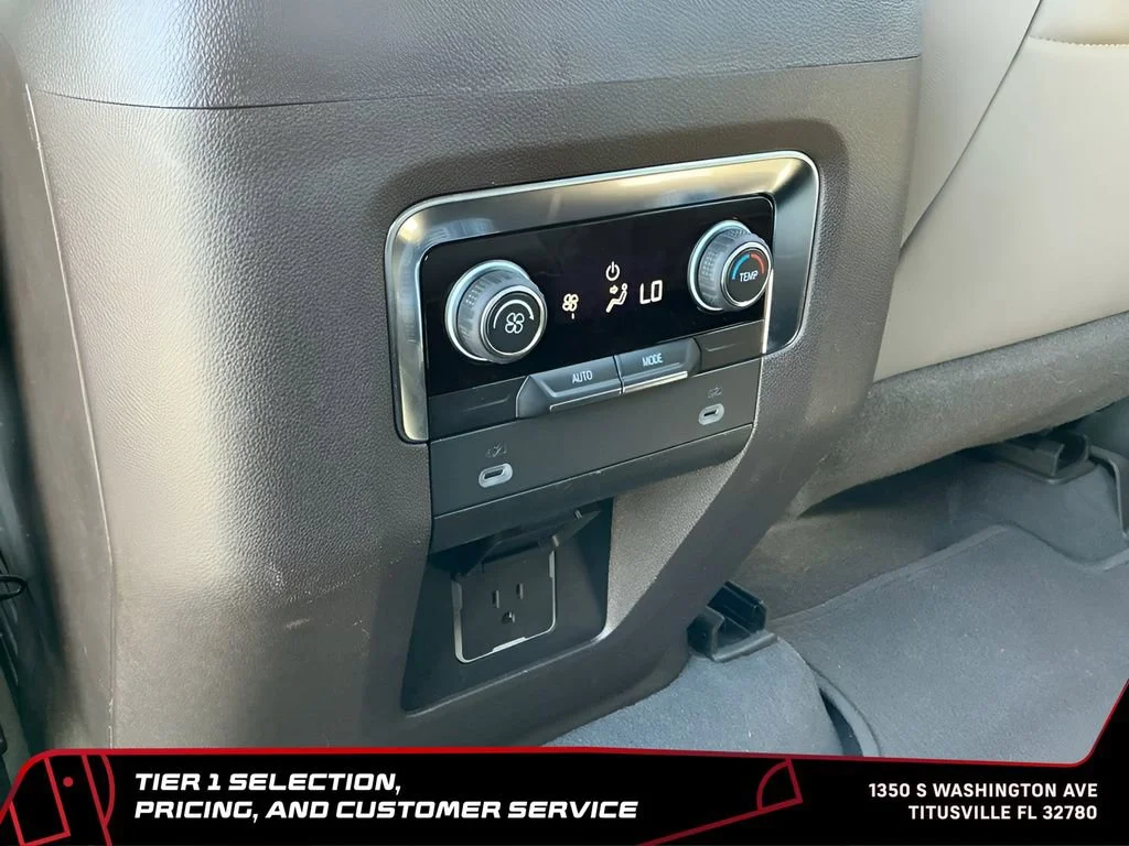 Used 2021 Shadow Gray Metallic Chevrolet LT image 32