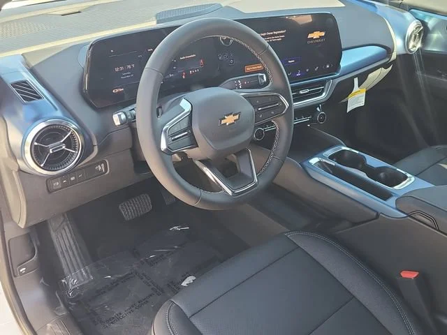 New 2026 Summit White Chevrolet LT image 15