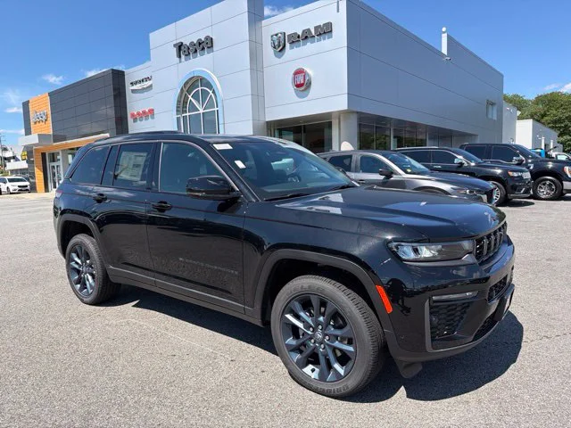 New 2026 Black Jeep  image 1