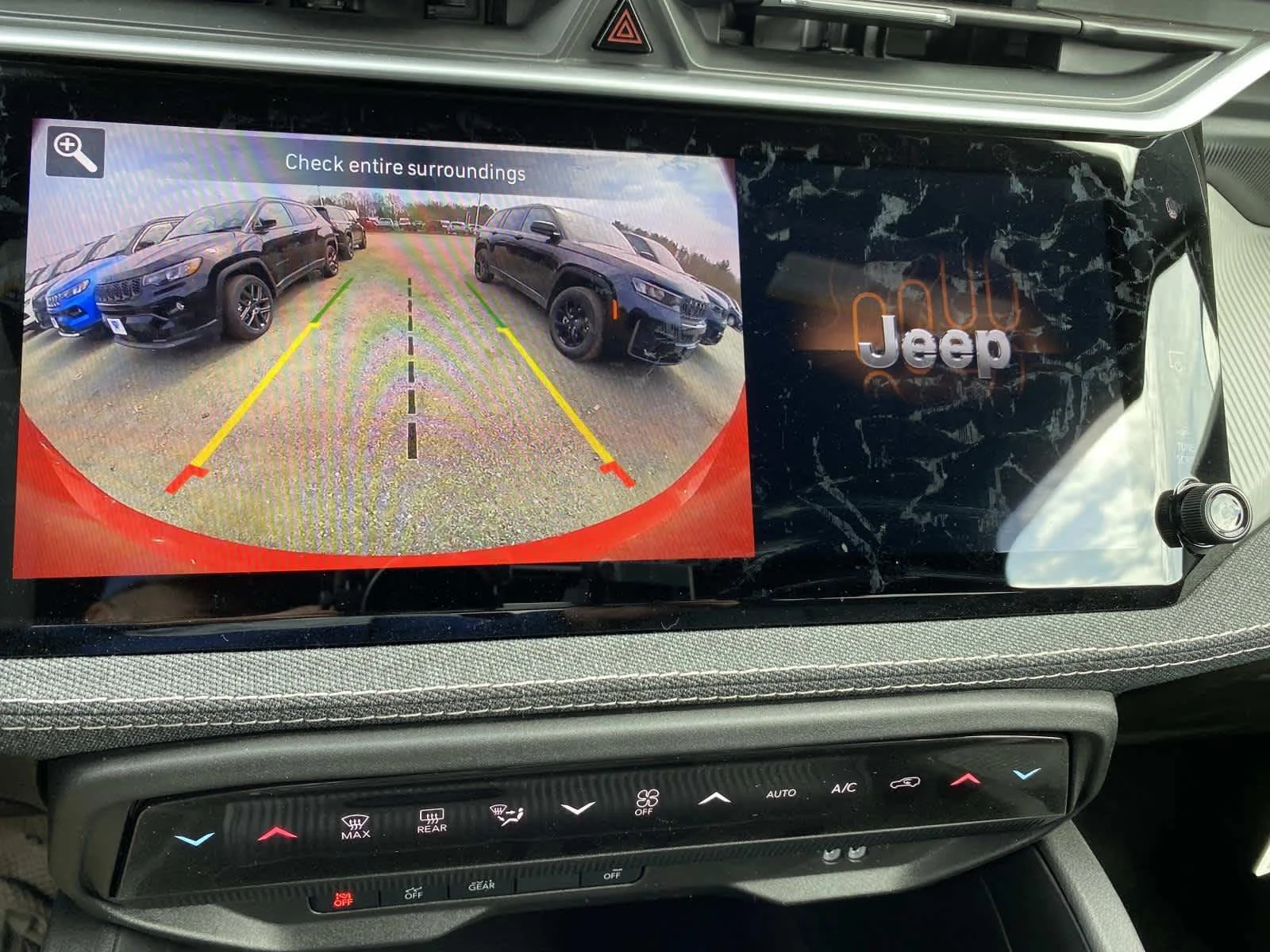New 2026 Red Hot Pearl-Coat Exterior Paint Jeep Laredo image 11