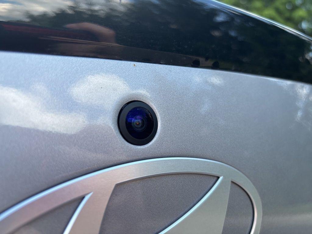 2025 Hyundai Elantra Blue - Photo 14
