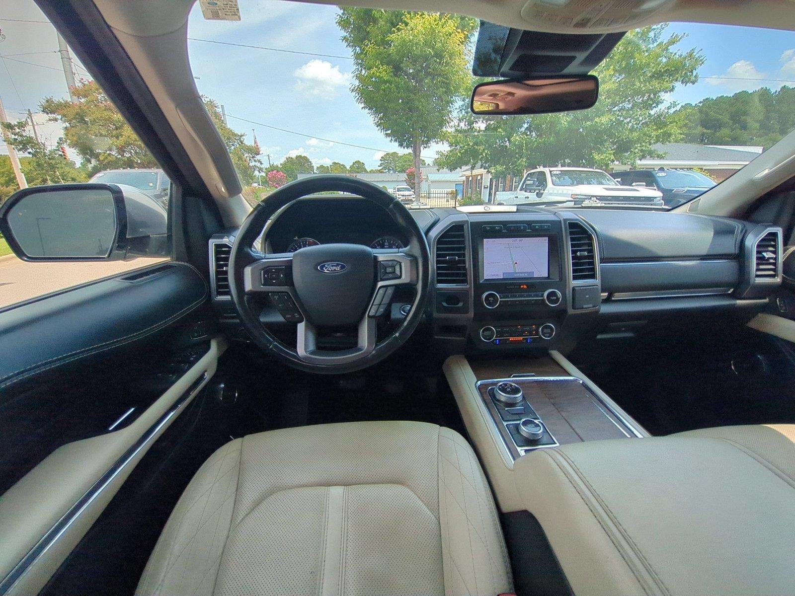 Used 2020 Star White Metallic Tri-Coat Ford Platinum image 35
