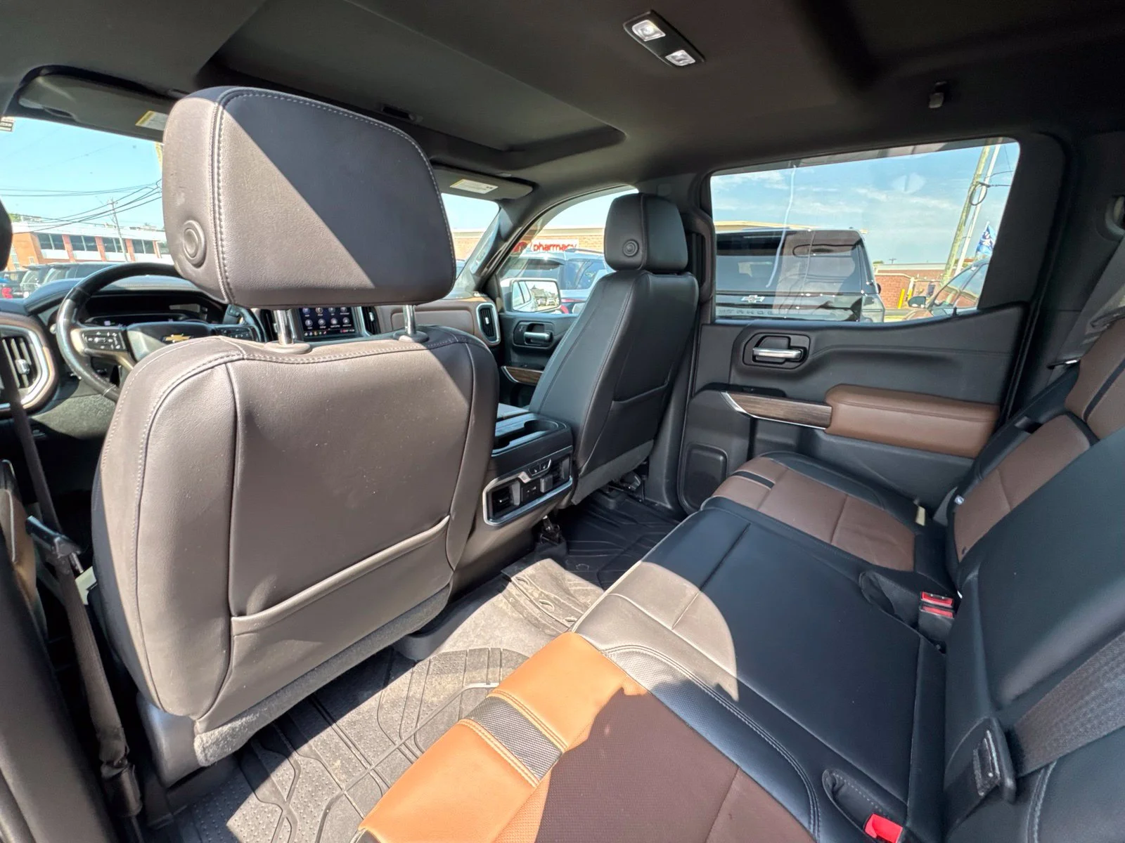 Used 2020 Beige Chevrolet High Country image 30