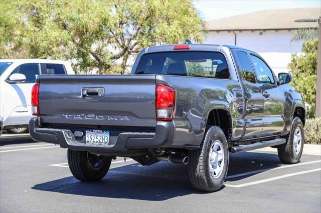 Certified Used 2021 MAGNETIC GRAY MET. Toyota  image 4