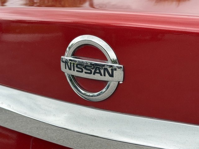 Used 2015 Red Nissan 2.5 S image 38