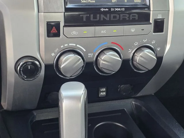 Certified Used 2019 Midnight Black Metallic Toyota SR5 image 19