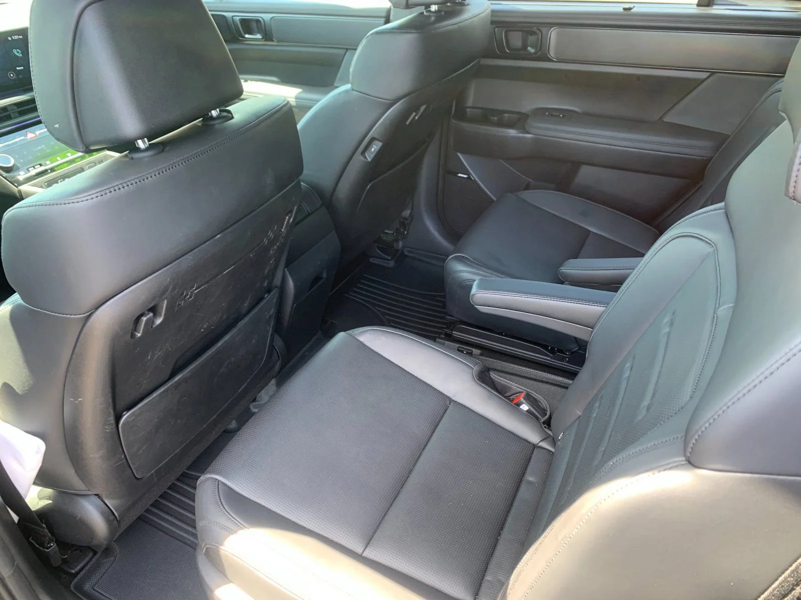 Used 2025 Black Hyundai Calligraphy image 13