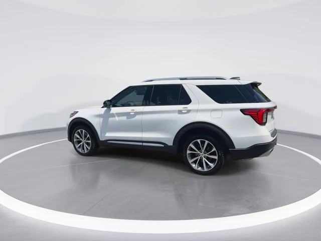 Used 2025 White Ford Platinum image 6
