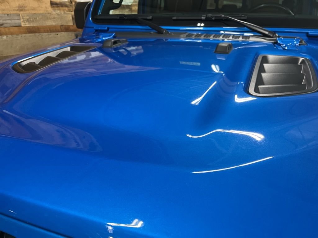 Used 2023 Blue Pearl Jeep Rubicon image 8