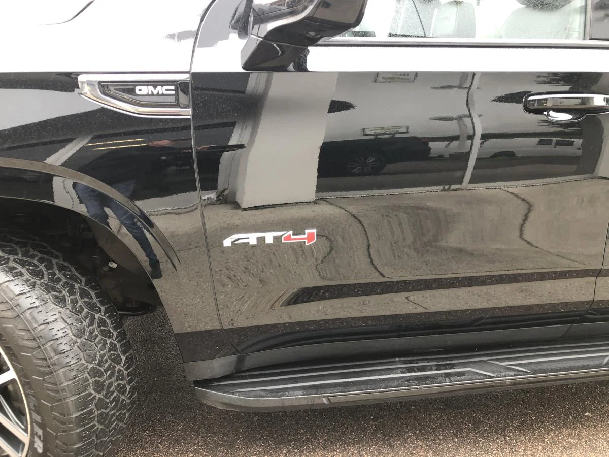 Used 2023 Black GMC 4wd 4dr At4 image 10