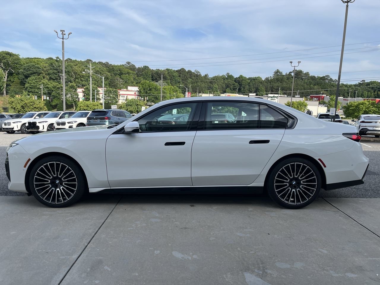 Certified Used 2025 Alpine White BMW 740i image 5