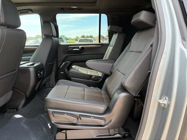 2026 Chevrolet Suburban High Country - Photo 38