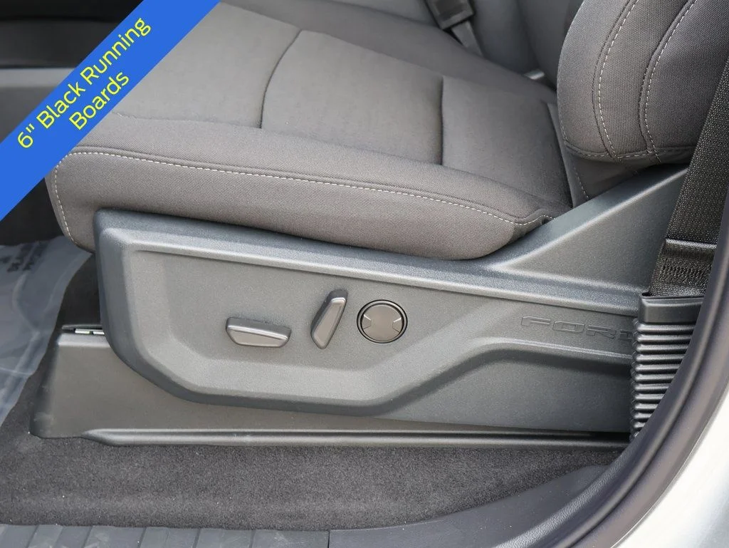 2025 Ford F-150 XLT - Photo 24