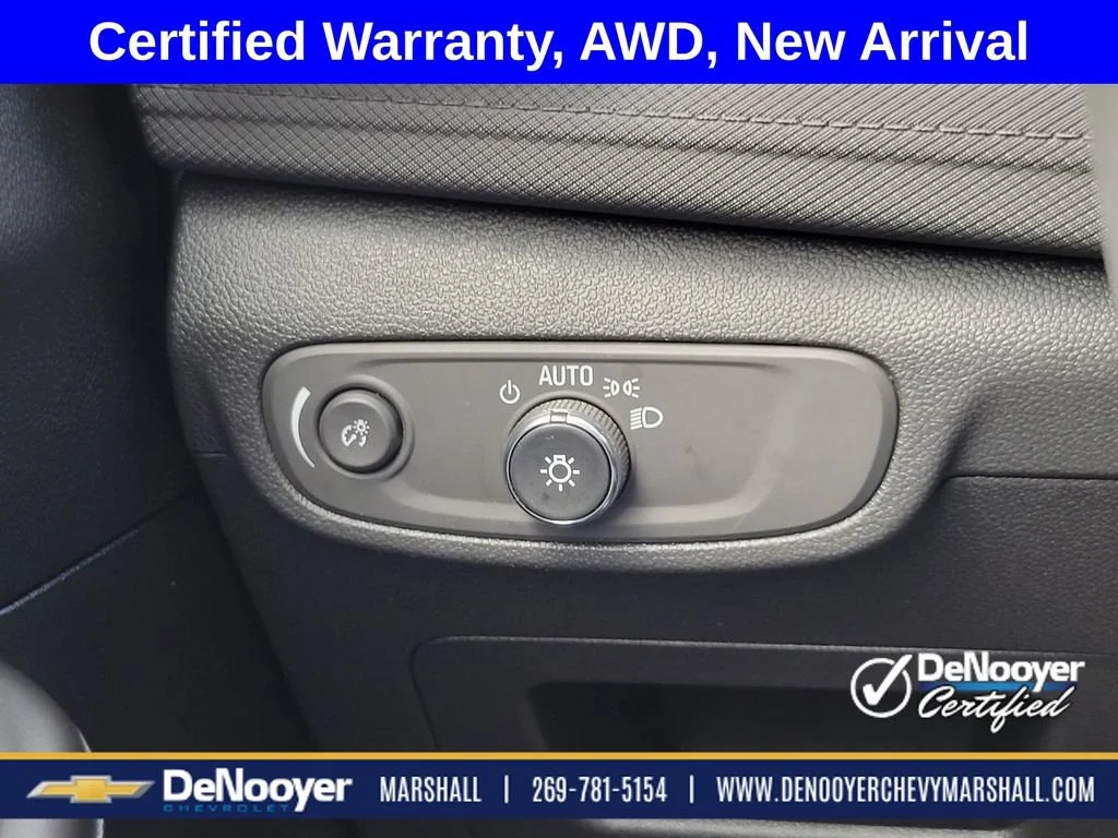 Used 2025 Sterling Gray Metallic Chevrolet LT image 11