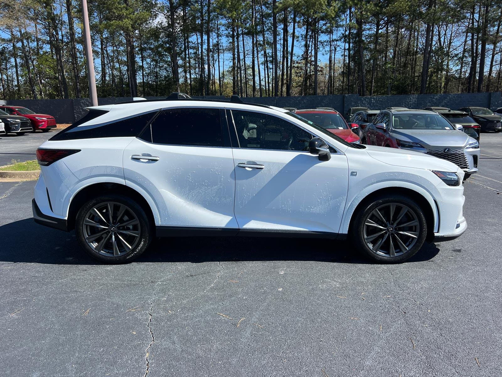 Used 2023 Ultra White Lexus 350 F SPORT Handling image 5