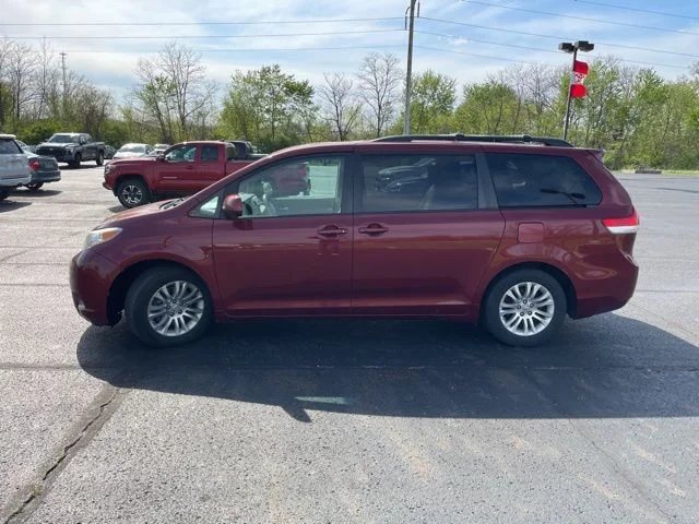 Used 2011 Toyota Sienna XLE with VIN 5TDYK3DC7BS047402 for sale in North Canton, OH