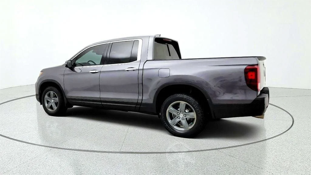Used 2023 Modern Steel Metallic Honda RTL-E AWD image 7