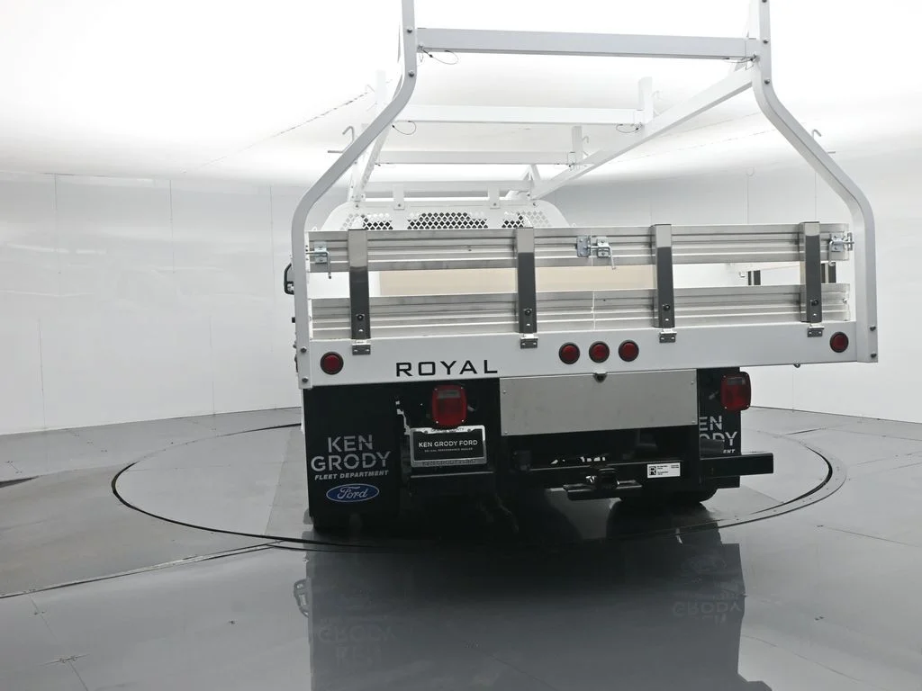 New 2025 Oxford White Ford XL image 56