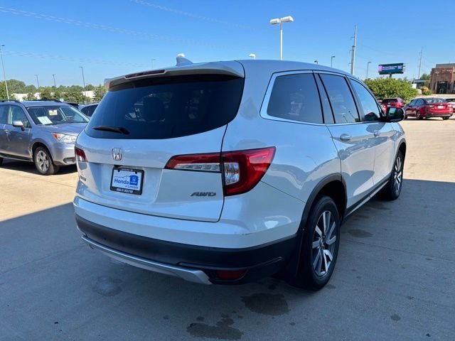 Used 2019 White Diamond Pearl Honda EX image 5