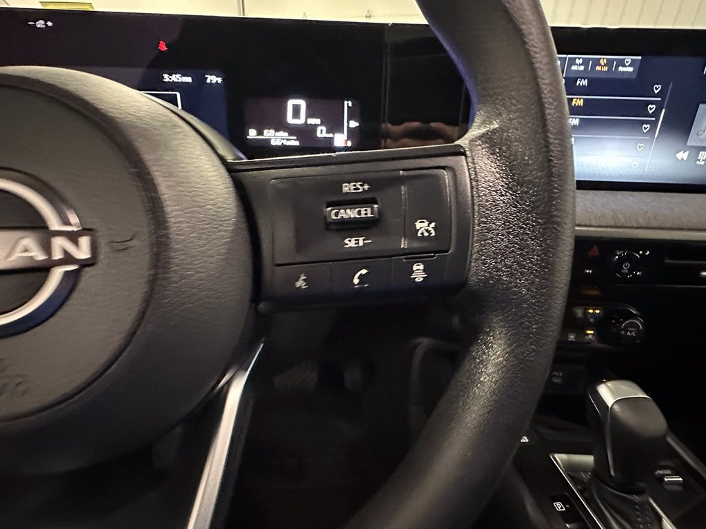 Used 2026  Nissan SV image 36