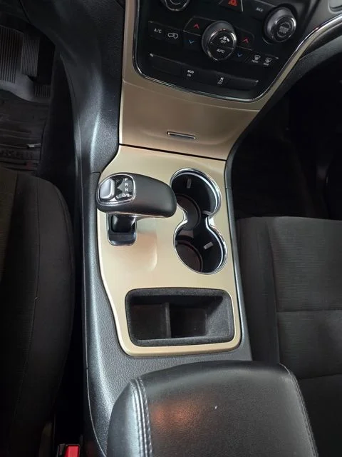 Used 2015 Black Jeep Laredo image 22