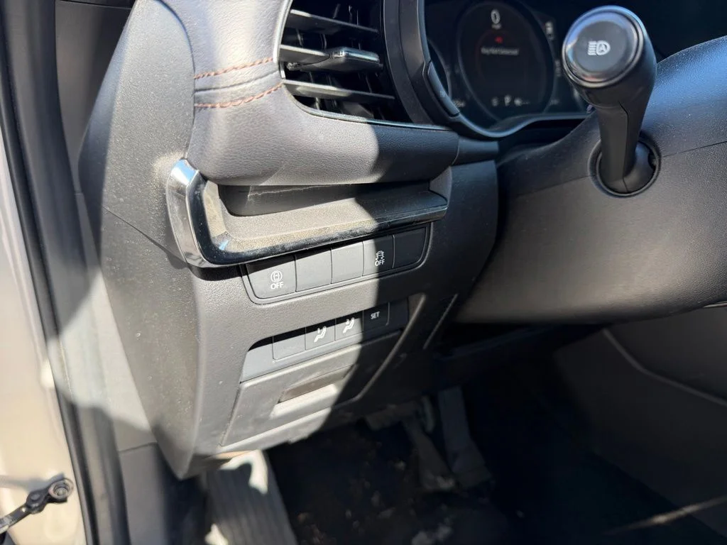 Used 2023 Silver Mazda 2.5 S Preferred Package image 19
