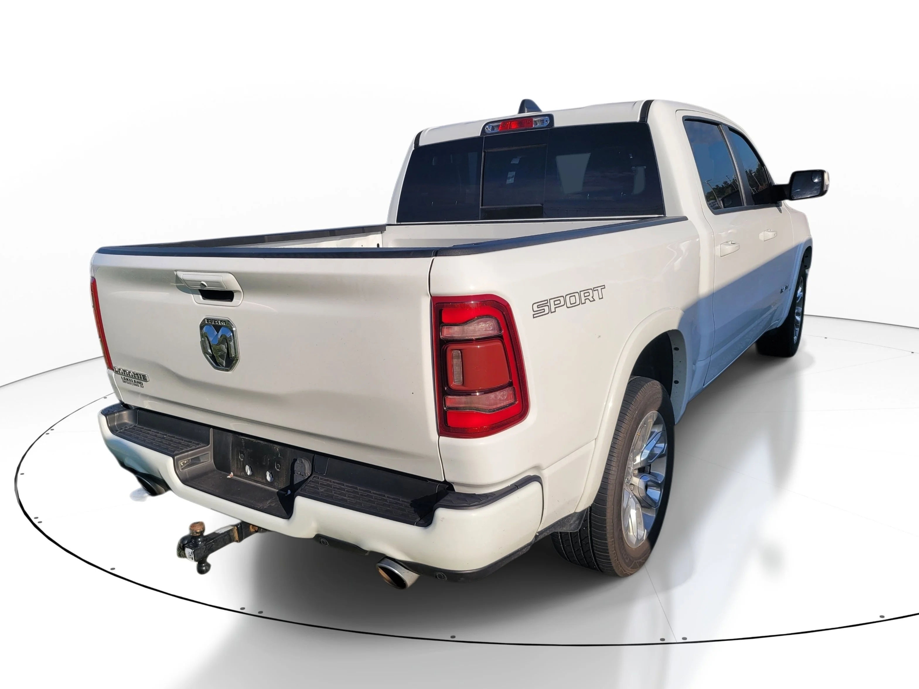 Used 2022 Bright White Clearcoat Ram Laramie image 4