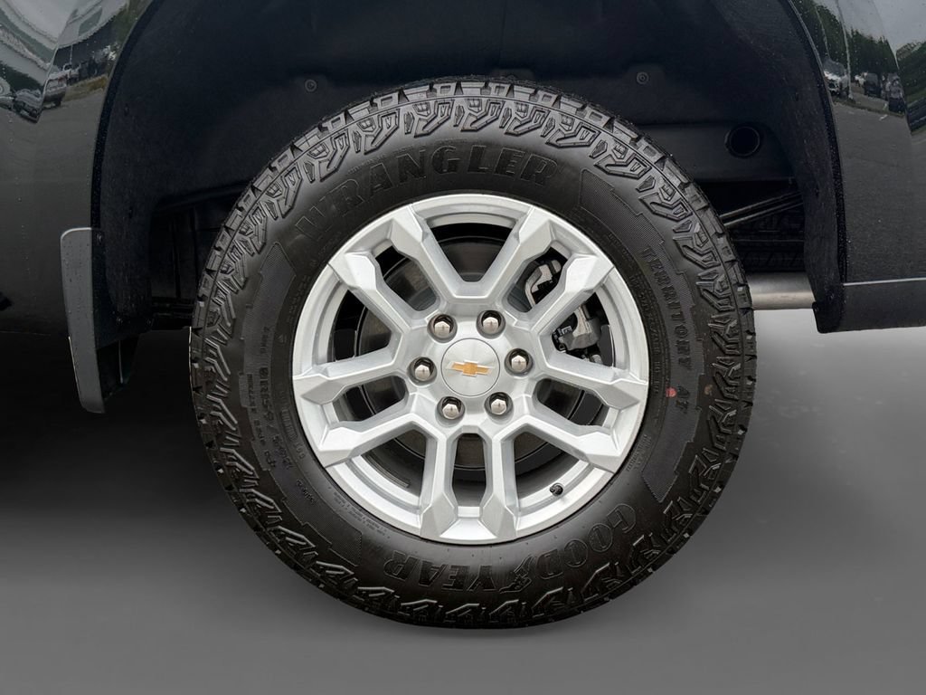New 2026 Black Chevrolet LT image 15