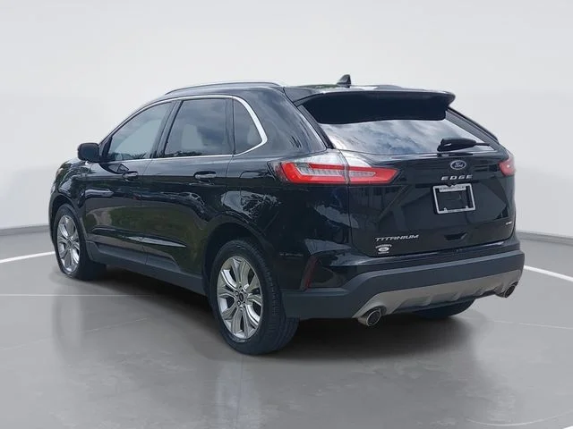 Used 2023 Black Ford Titanium image 5