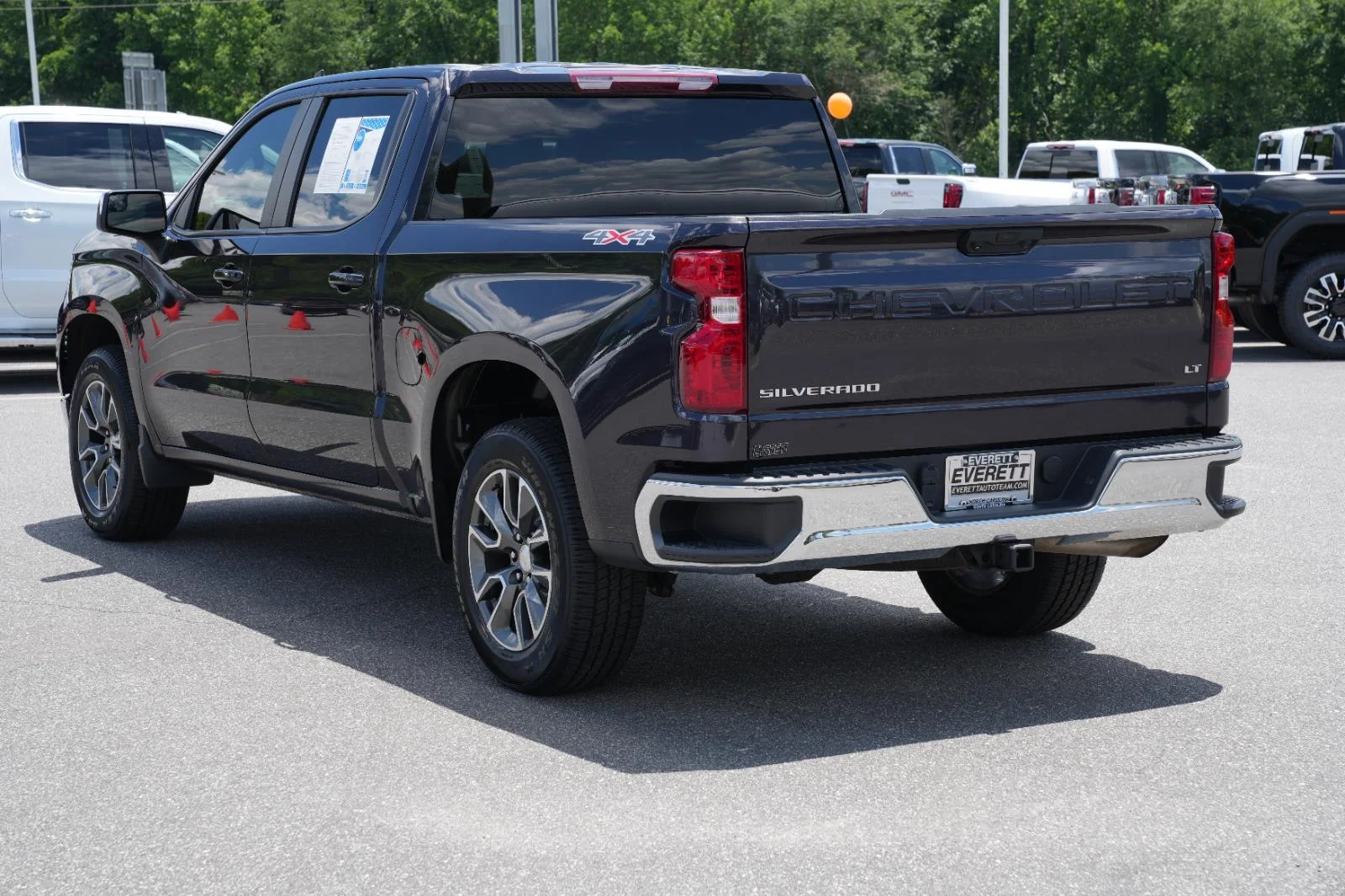 Used 2022 Dark Ash Metallic Chevrolet LT (2FL) image 5