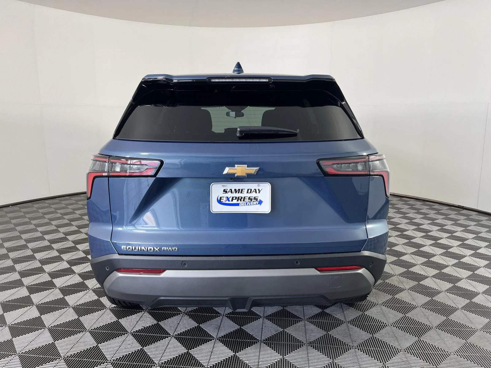 Used 2026 Lakeshore Blue Metallic Chevrolet LT image 25