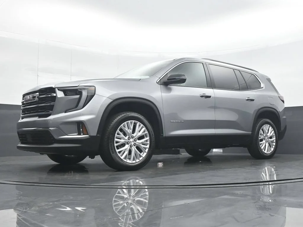 Used 2026 Silver GMC Elevation image 27