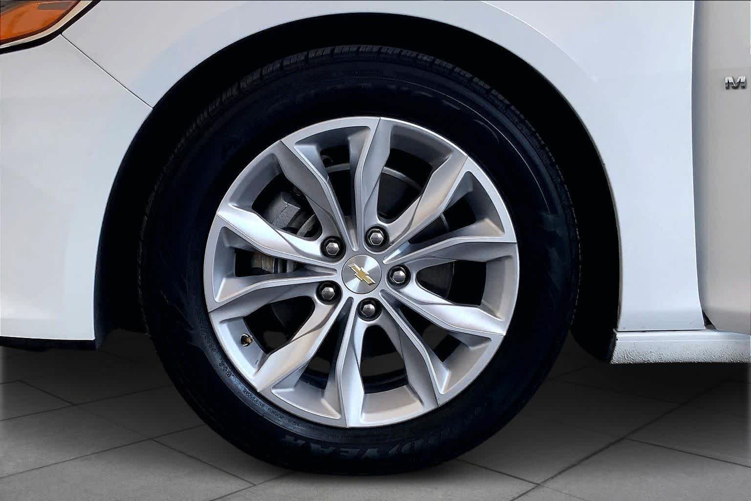 2024 Chevrolet Malibu 1LT - Photo 11