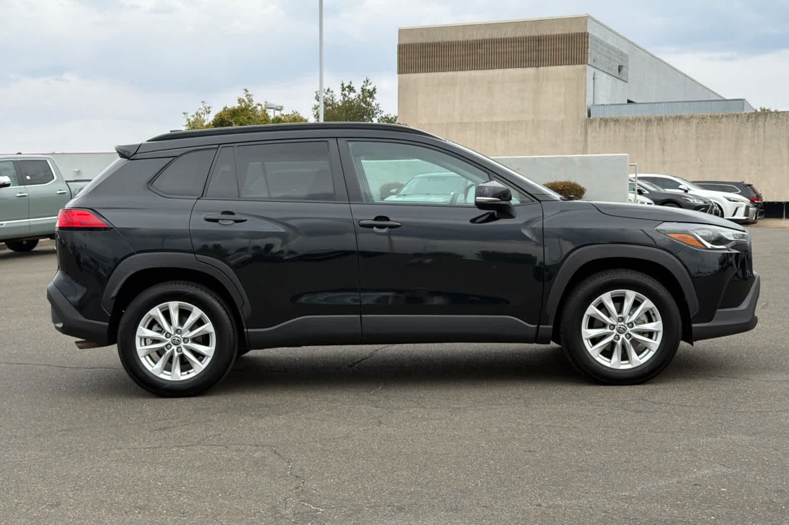 Used 2022 Jet Black Toyota LE image 6