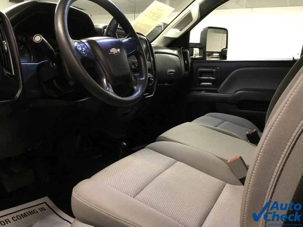 Used 2019 Black Chevrolet Work Truck image 27