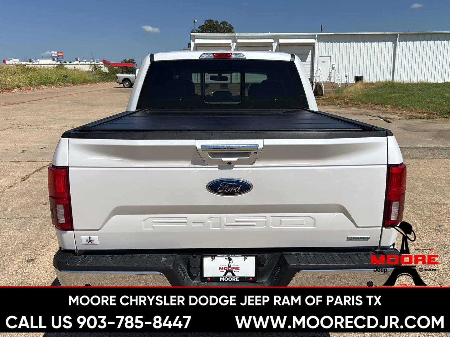 Used 2018 White Platinum Metallic Tri-Coat Ford LARIAT image 4
