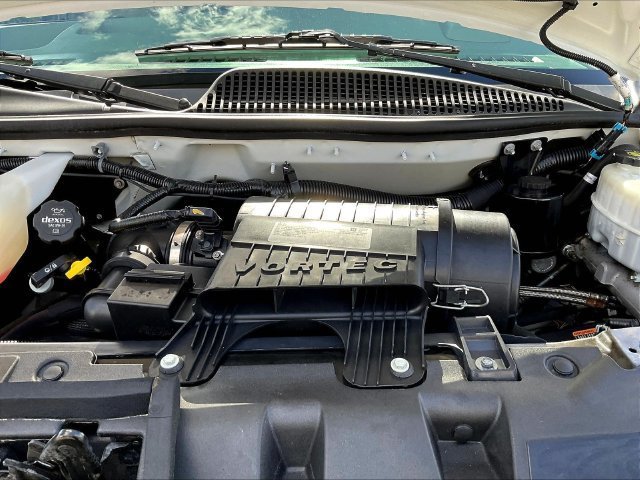 Certified Used 2020 SUMMIT WHITE Chevrolet LT image 33
