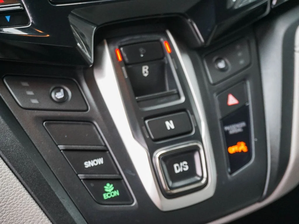 Used 2018 Gray Honda EX-L image 23