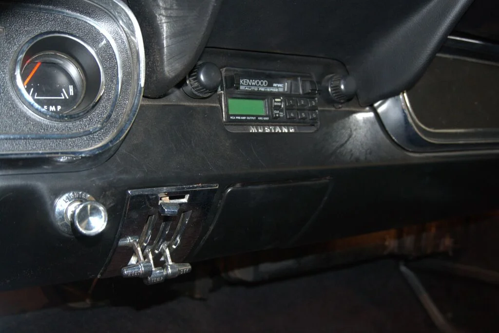 Used 1966 Yellow Ford  image 41