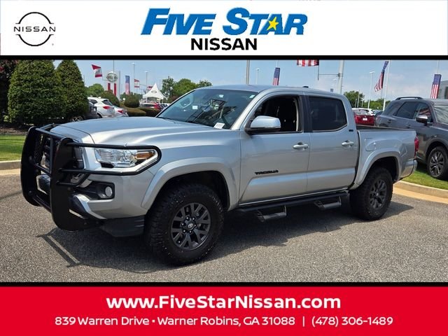 Used 2023 Silver Toyota SR5 image 3
