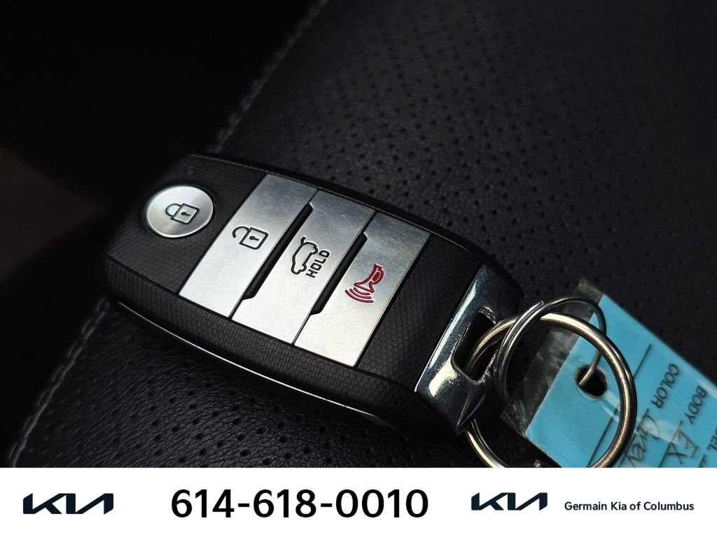 Used 2017 Silver Kia EX image 33