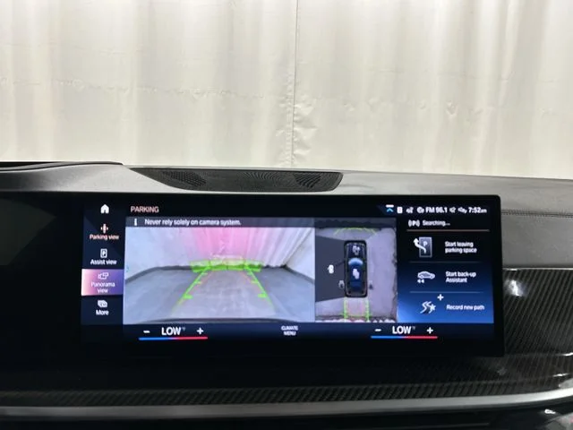 Used 2023 Black BMW xDrive40i image 17