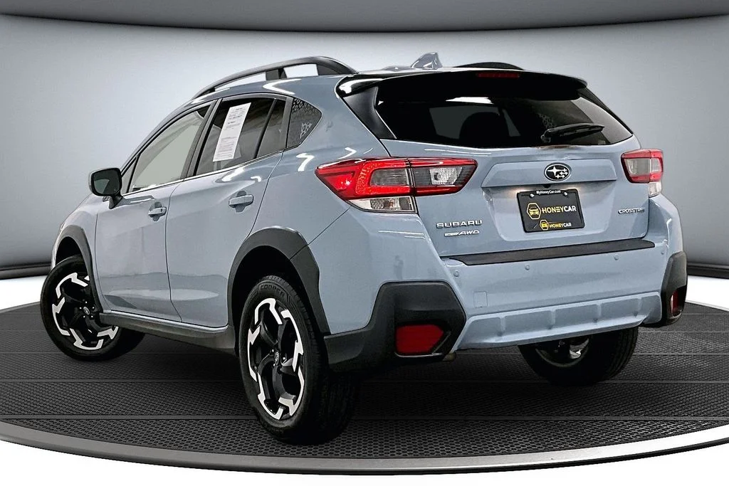 Used 2023 Gray Subaru Limited image 4
