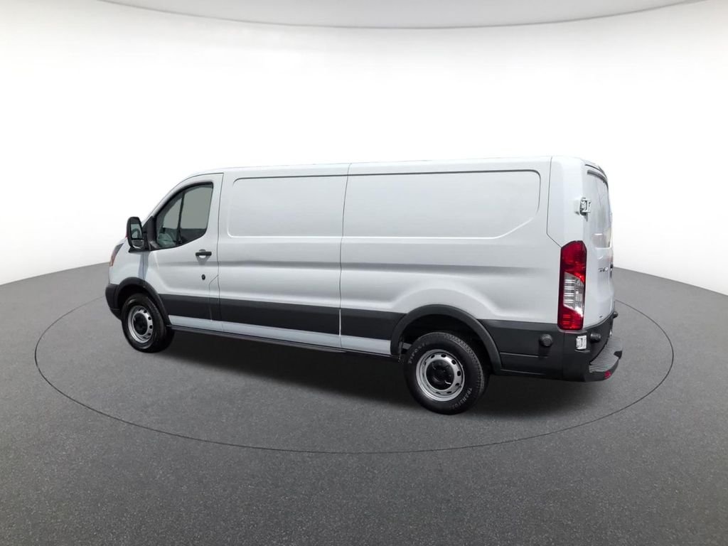 Used 2017 White Ford Base image 13