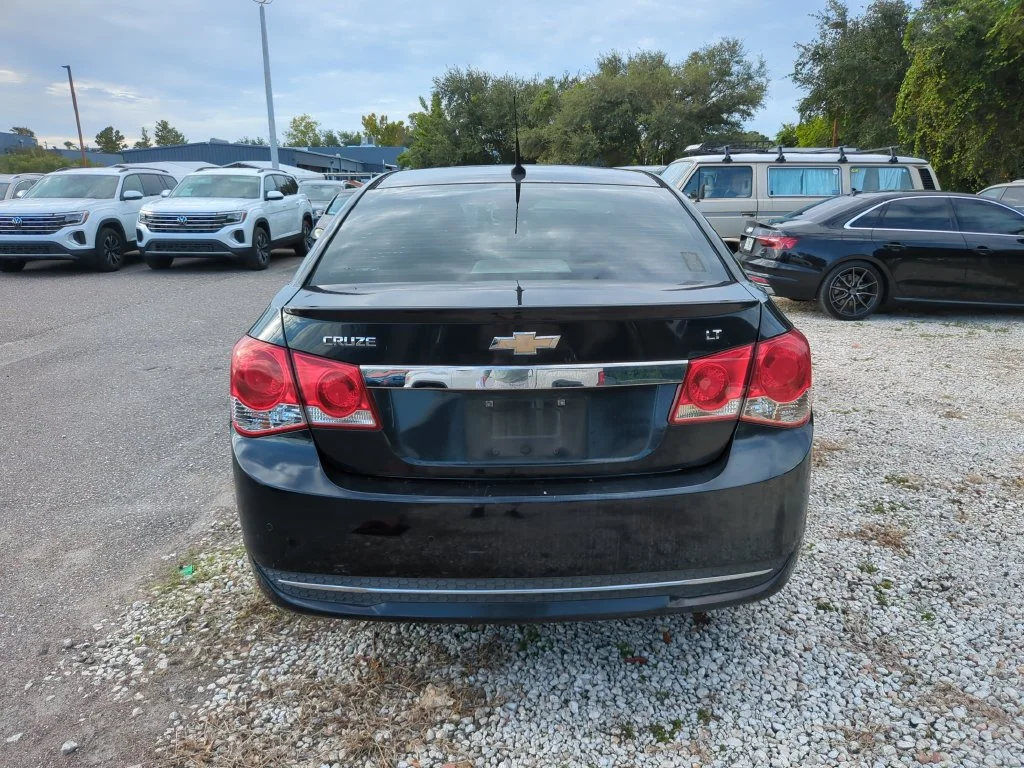 Used 2012 Black Chevrolet 1LT image 7
